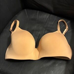 Victoria SecretSeamless Tan Bra